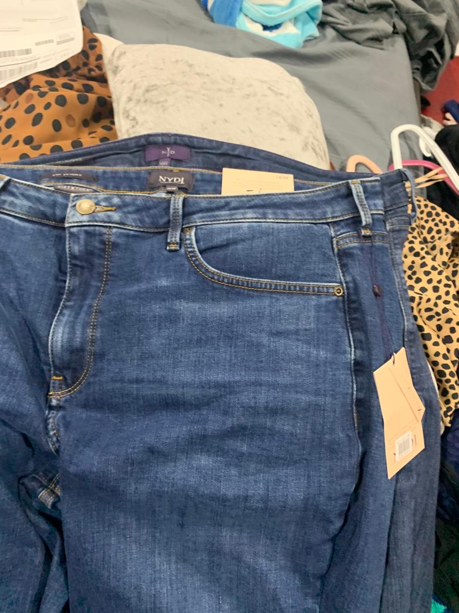 Review Thumbnail Image 0 191758447