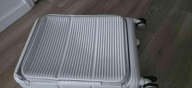 Customer photo for "Damaged on carry-on"