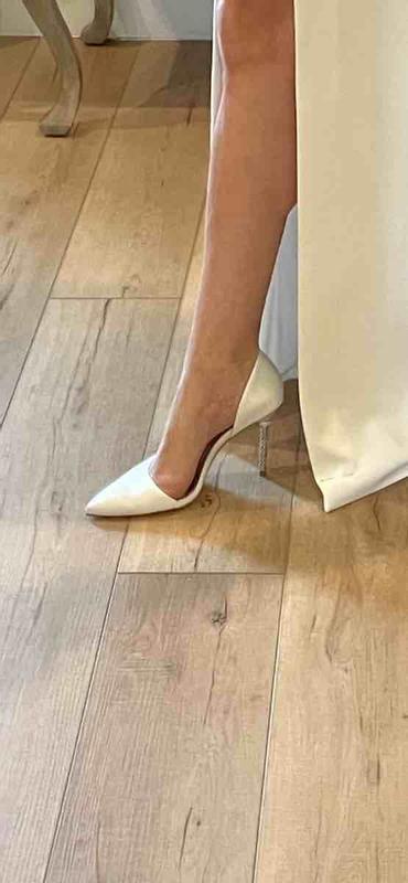 Review Thumbnail Image 1 215832696