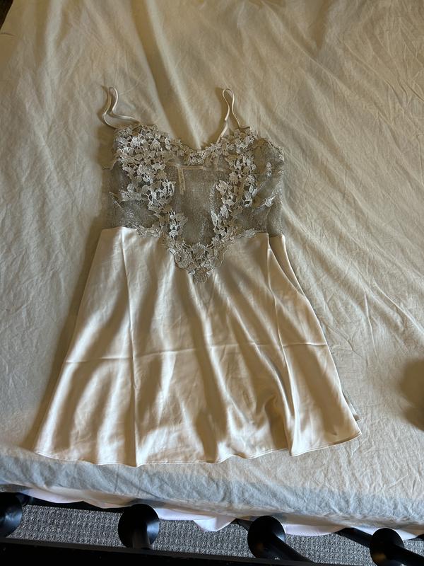 Review Thumbnail Image 5 235491218