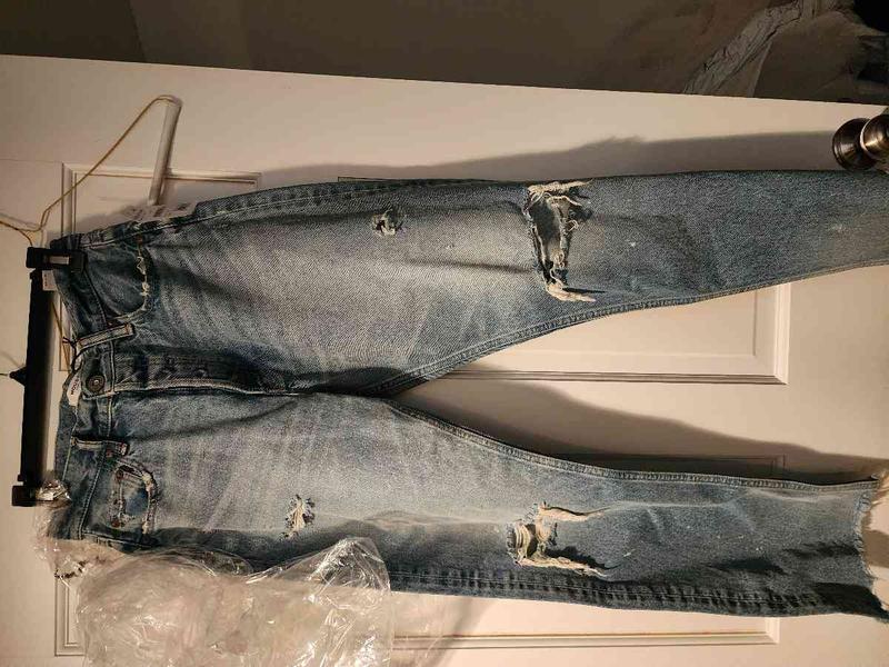 Review Thumbnail Image 0 239599795