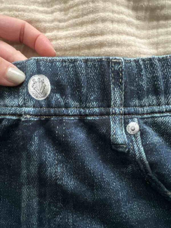 Review Thumbnail Image 0 241210041