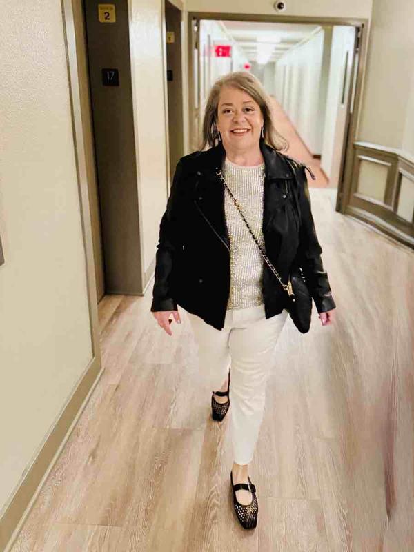 Review Thumbnail Image 0 248852344