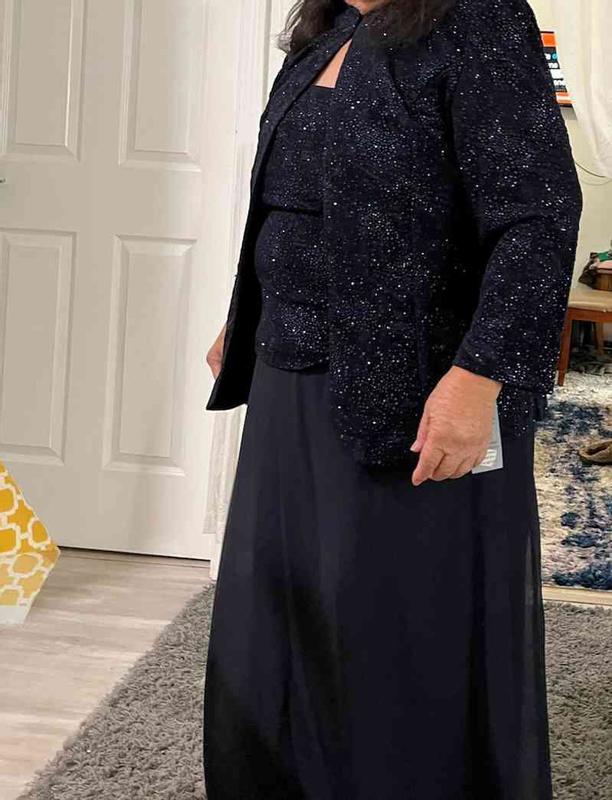 Review Thumbnail Image 0 216870408