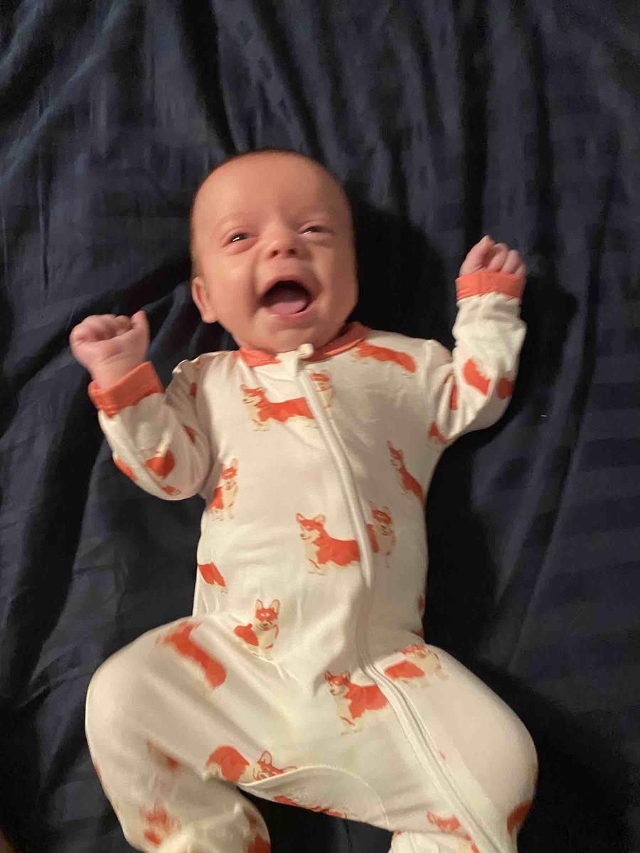 Review Thumbnail Image 0 208221960