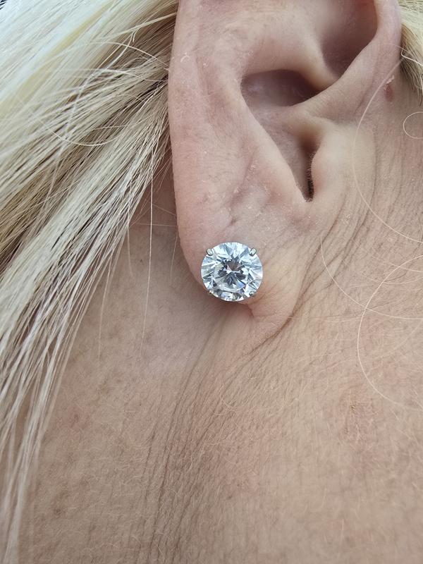 Review Thumbnail Image 1 247159360