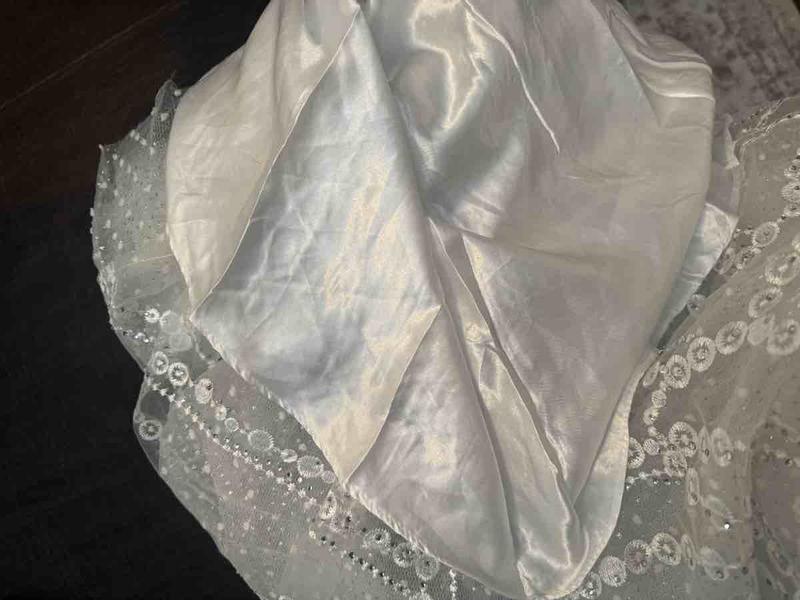 Review Thumbnail Image 0 241556096