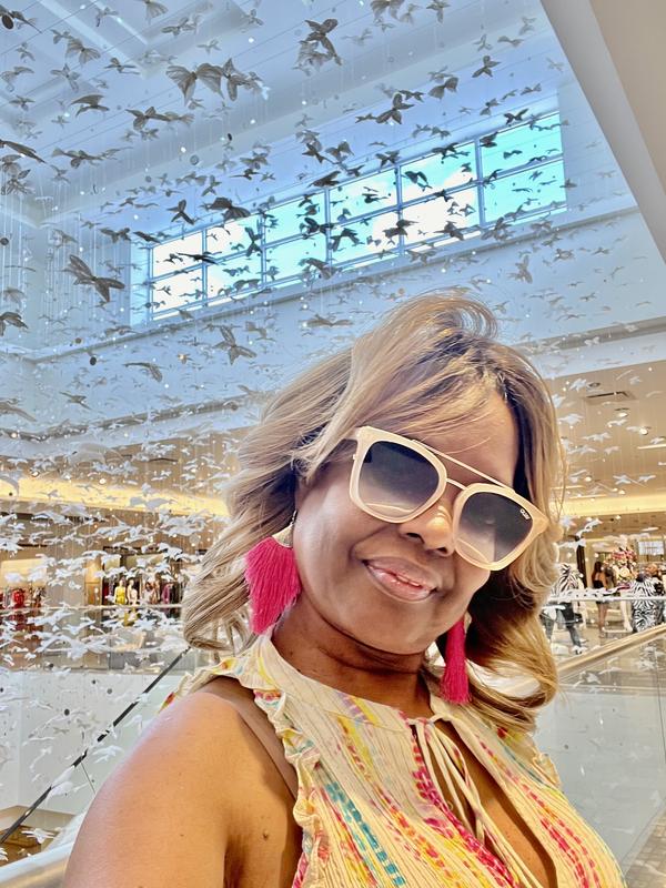 Customer photo for "Look in my Eyes"