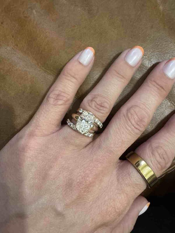 Review Thumbnail Image 0 245330837