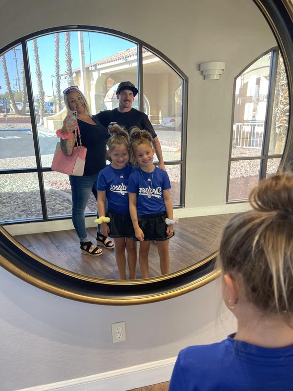 Review Thumbnail Image 0 227787252