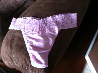 Customer photo for "Hanky Panky Mid Rise Thong, Pink"