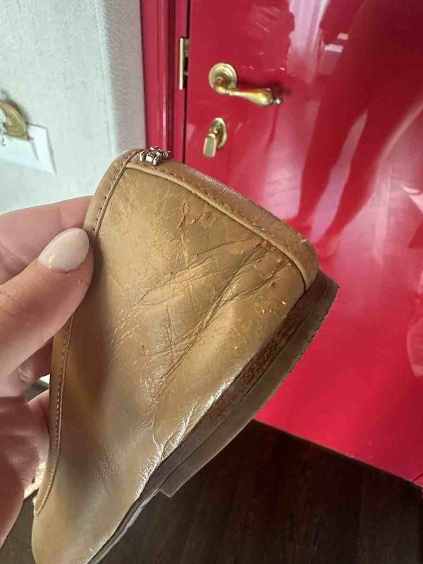 Customer photo for "HORRIBLE QUALITY"