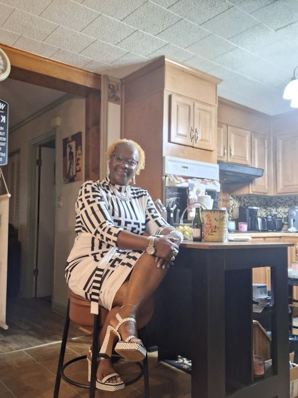 Review Thumbnail Image 0 237236551