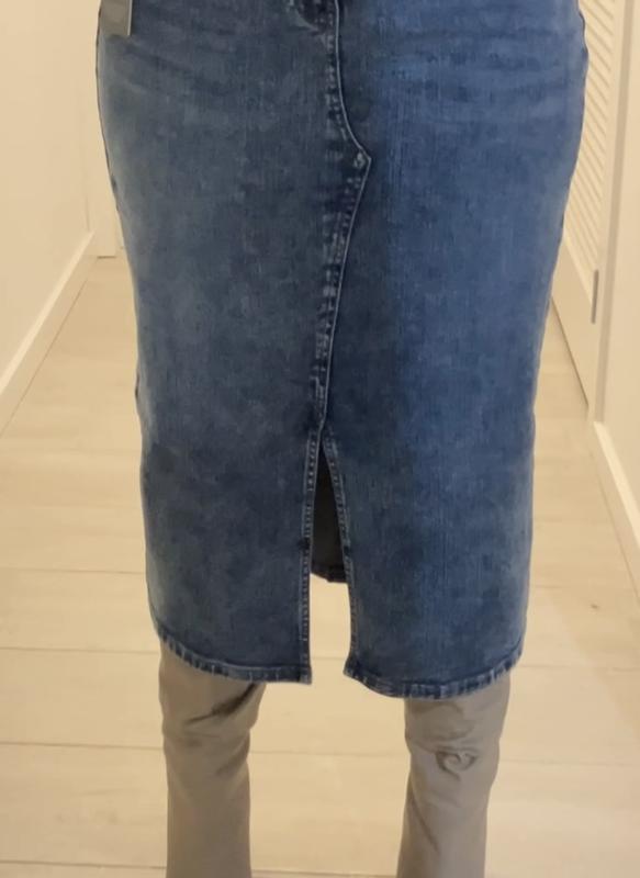 Review Thumbnail Image 2 237049663