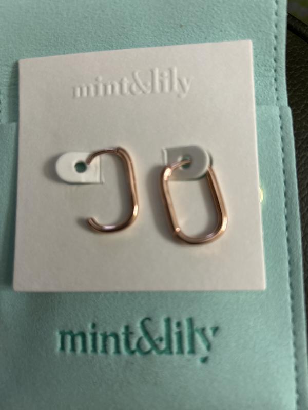 Review Thumbnail Image 0 248726176