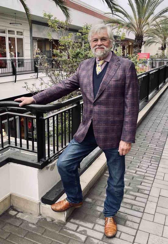 Review Thumbnail Image 0 225964593