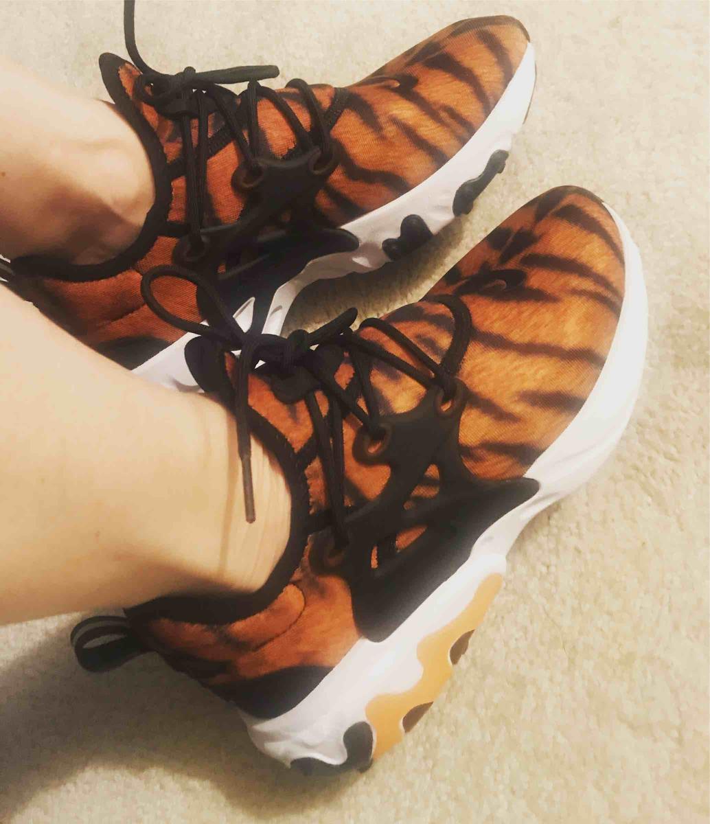 Review Thumbnail Image 0 195340616