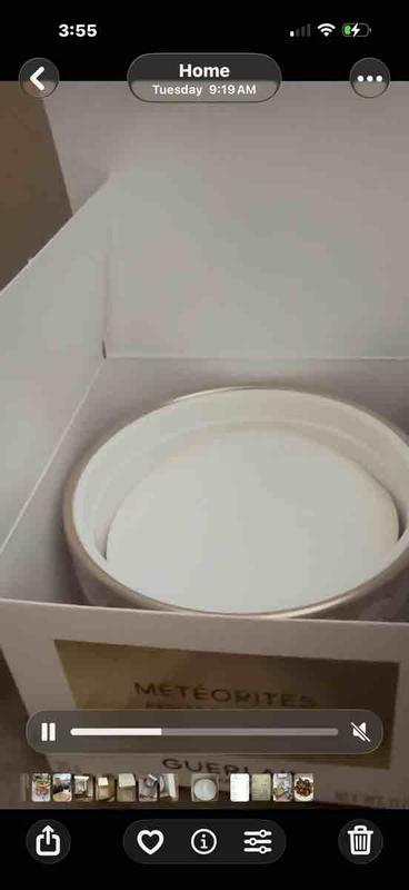 Customer photo for "I received a used product"
