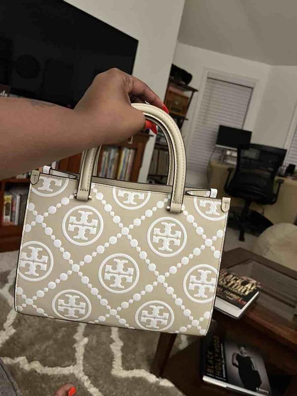 Review Thumbnail Image 1 243476398