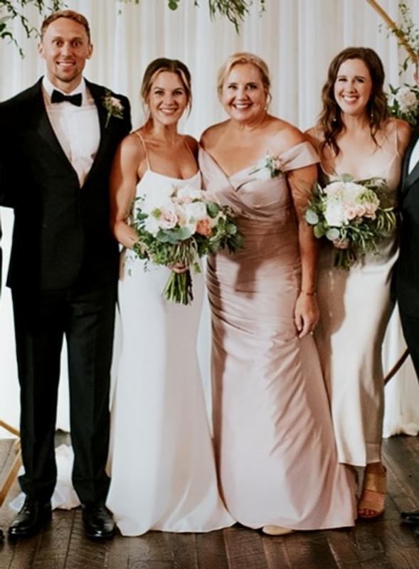 Review Thumbnail Image 0 217611058