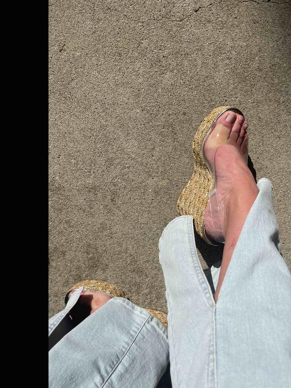 Review Thumbnail Image 0 248726170