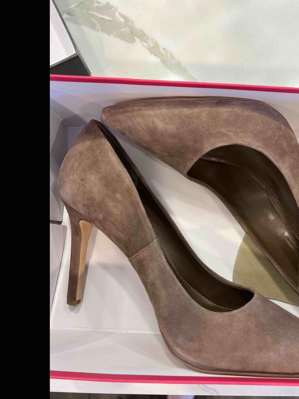 Review Thumbnail Image 0 246841889