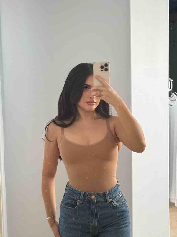 Review Thumbnail Image 0 247685812