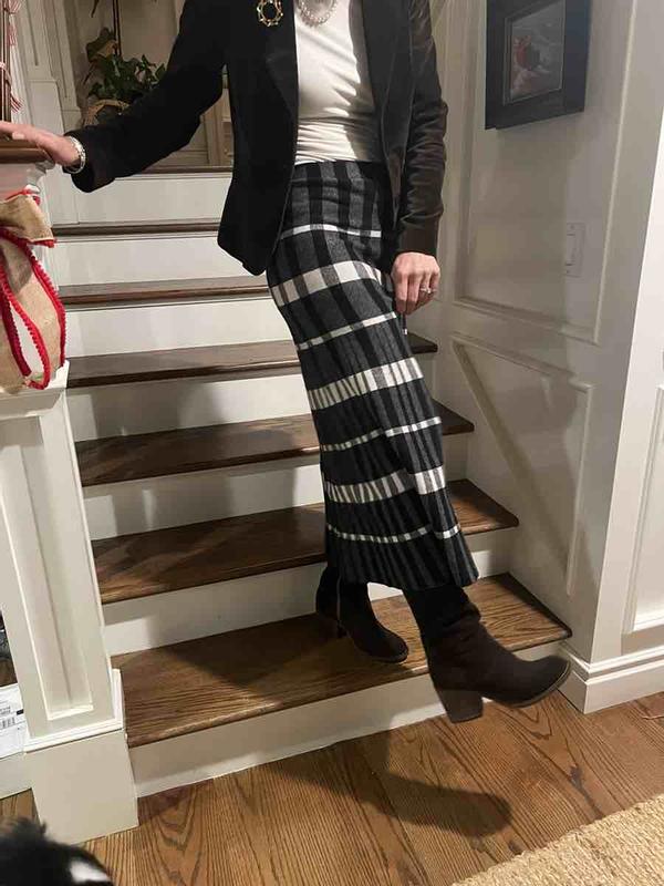 Review Thumbnail Image 2 246753421