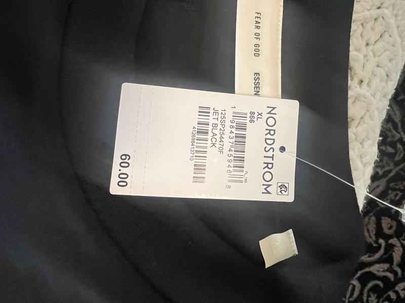 Review Thumbnail Image 0 244719964