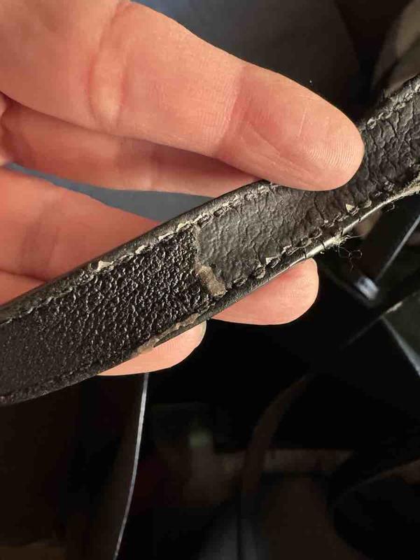 Customer photo for "Handles do not last."
