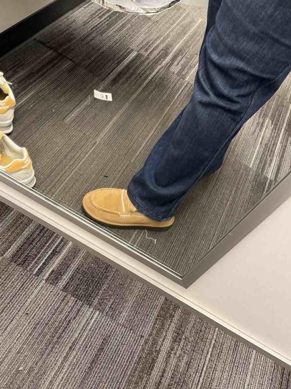 Review Thumbnail Image 0 247763518