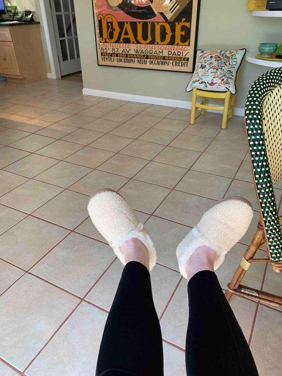 Review Thumbnail Image 0 195334548