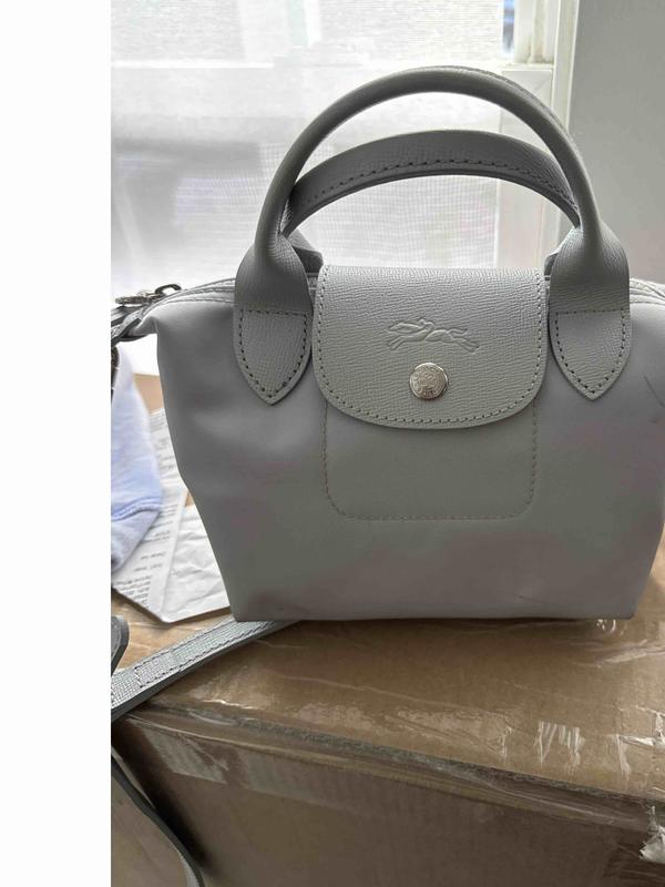 Customer photo for "love this bag"