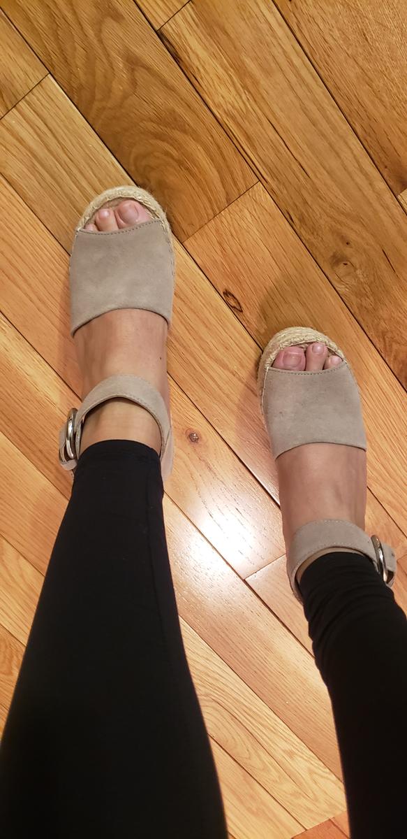 Review Thumbnail Image 1 197200385