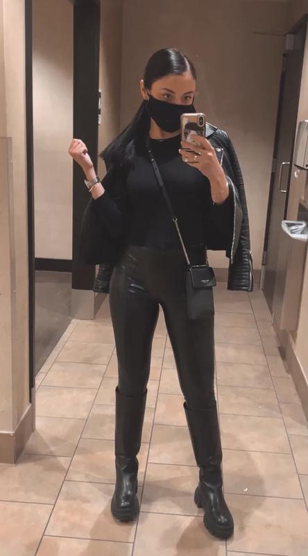 Review Thumbnail Image 0 214510194