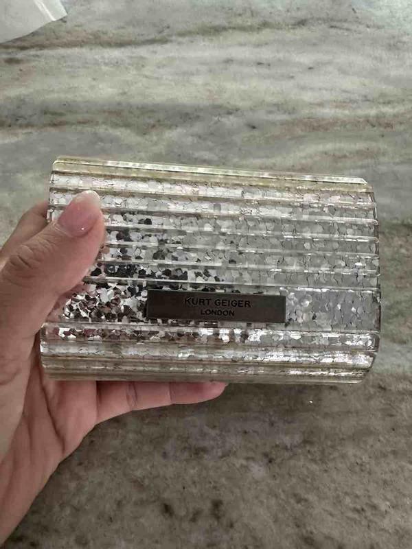 Review Thumbnail Image 0 228323841