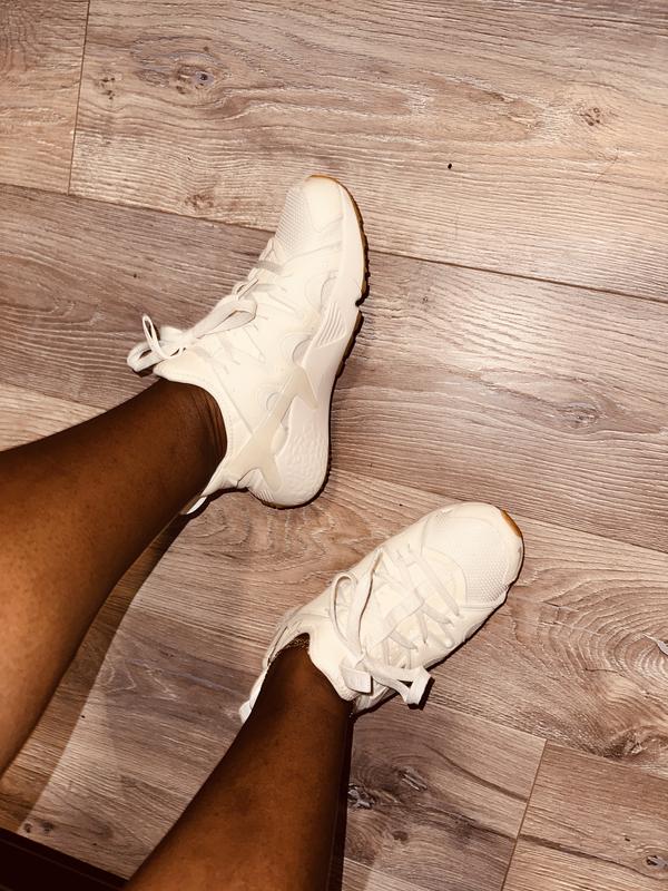 Review Thumbnail Image 0 225267323