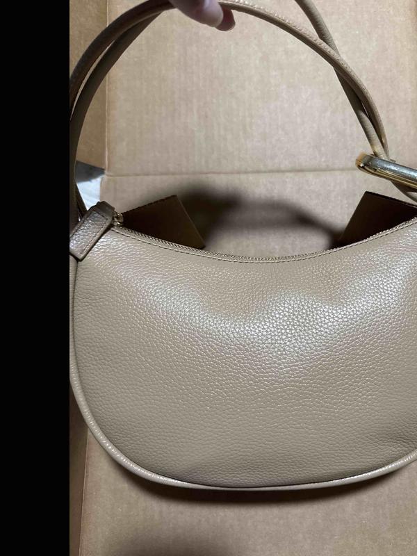 Review Thumbnail Image 2 244297403