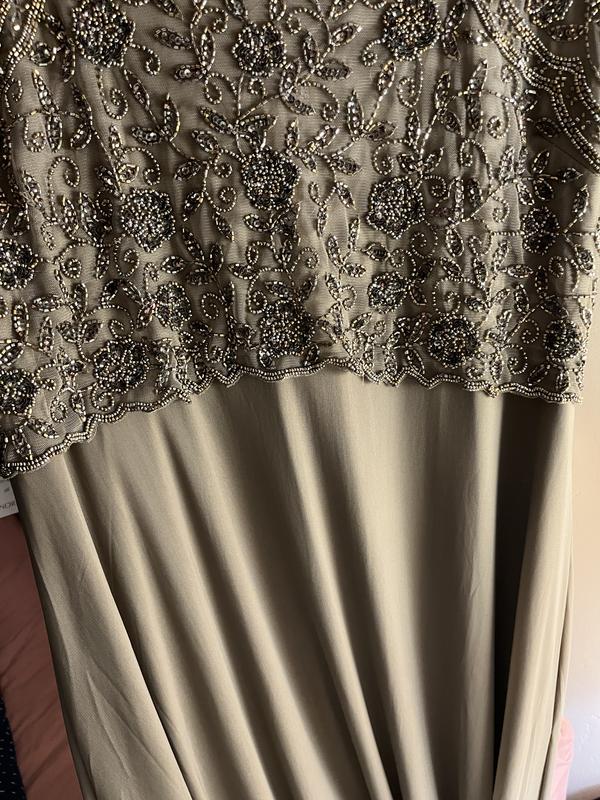 Customer photo for "mocha color is grey"