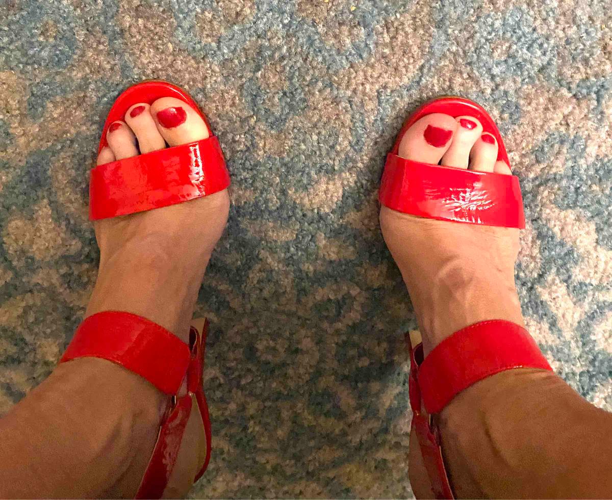 Review Thumbnail Image 0 196298809