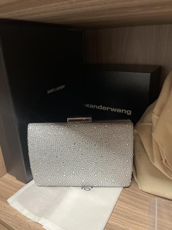 Review Thumbnail Image 0 220650709