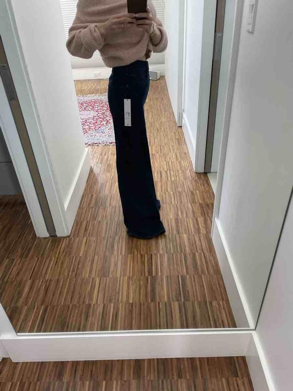 Review Thumbnail Image 1 224708516