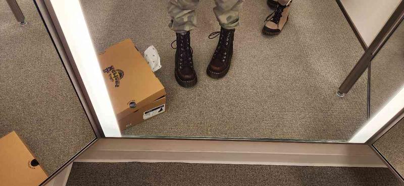 Review Thumbnail Image 0 246034131