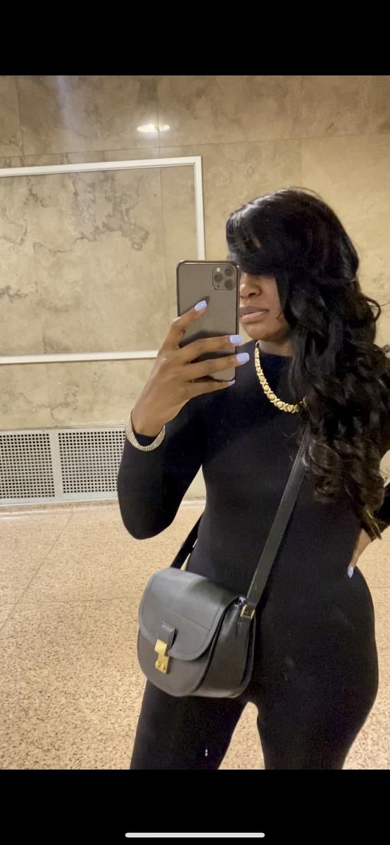 Customer photo for "Flattering and thick"