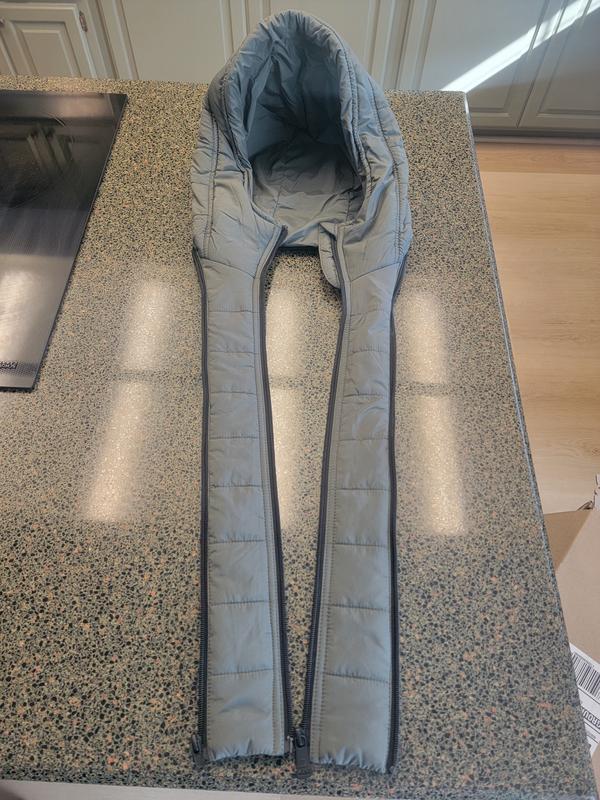 Form fitting, sleeves good length