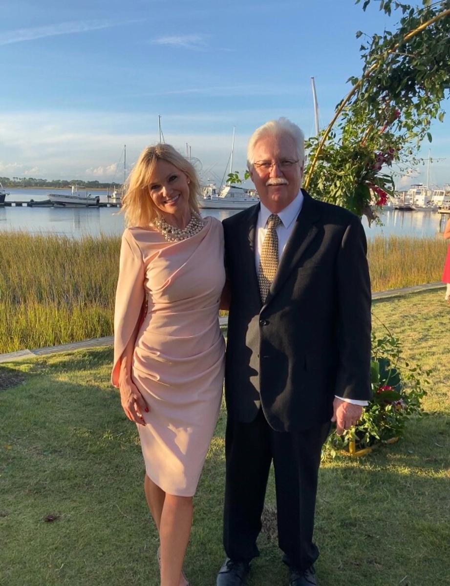 Review Thumbnail Image 0 205533219