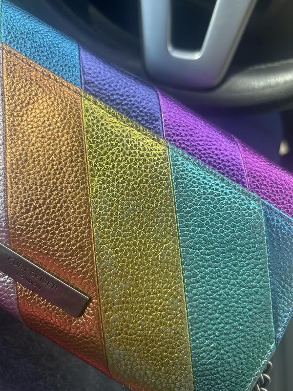 Customer photo for "Not worth the price"