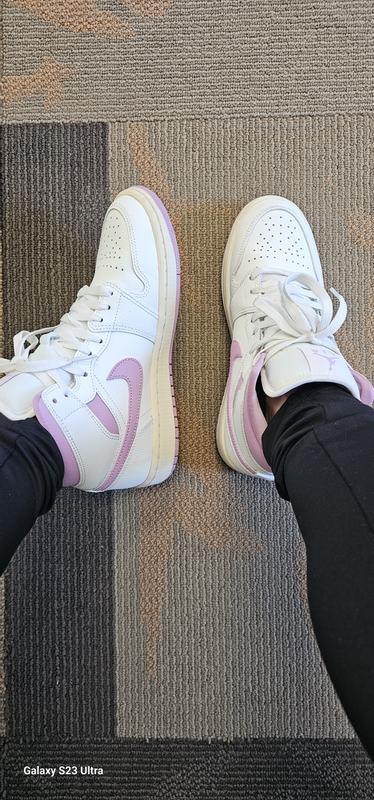 Inlove with my new Air Jordans!