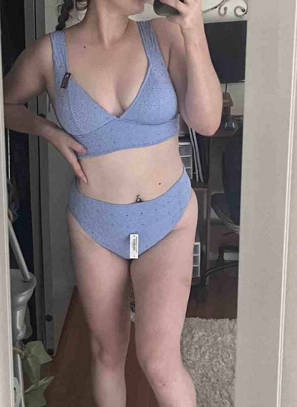 Review Thumbnail Image 0 235579455