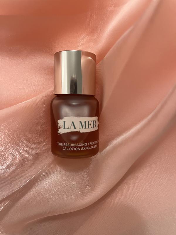 Customer photo for "A must have in my skincare routine."